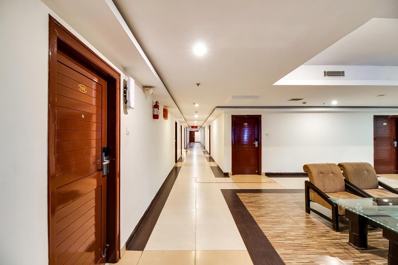 Oyo Flagship 9115 Hotel Udayee International Тирупати Екстериор снимка